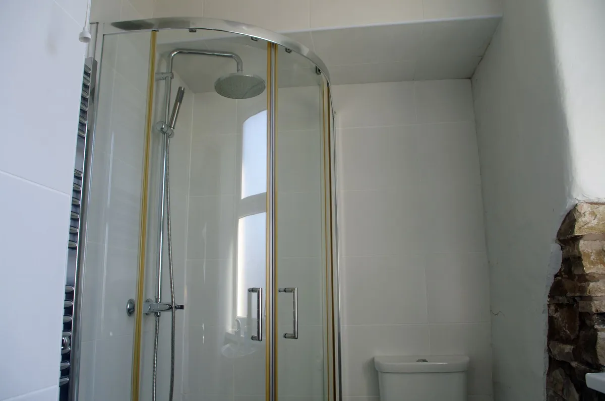 En-suite — rainfall shower